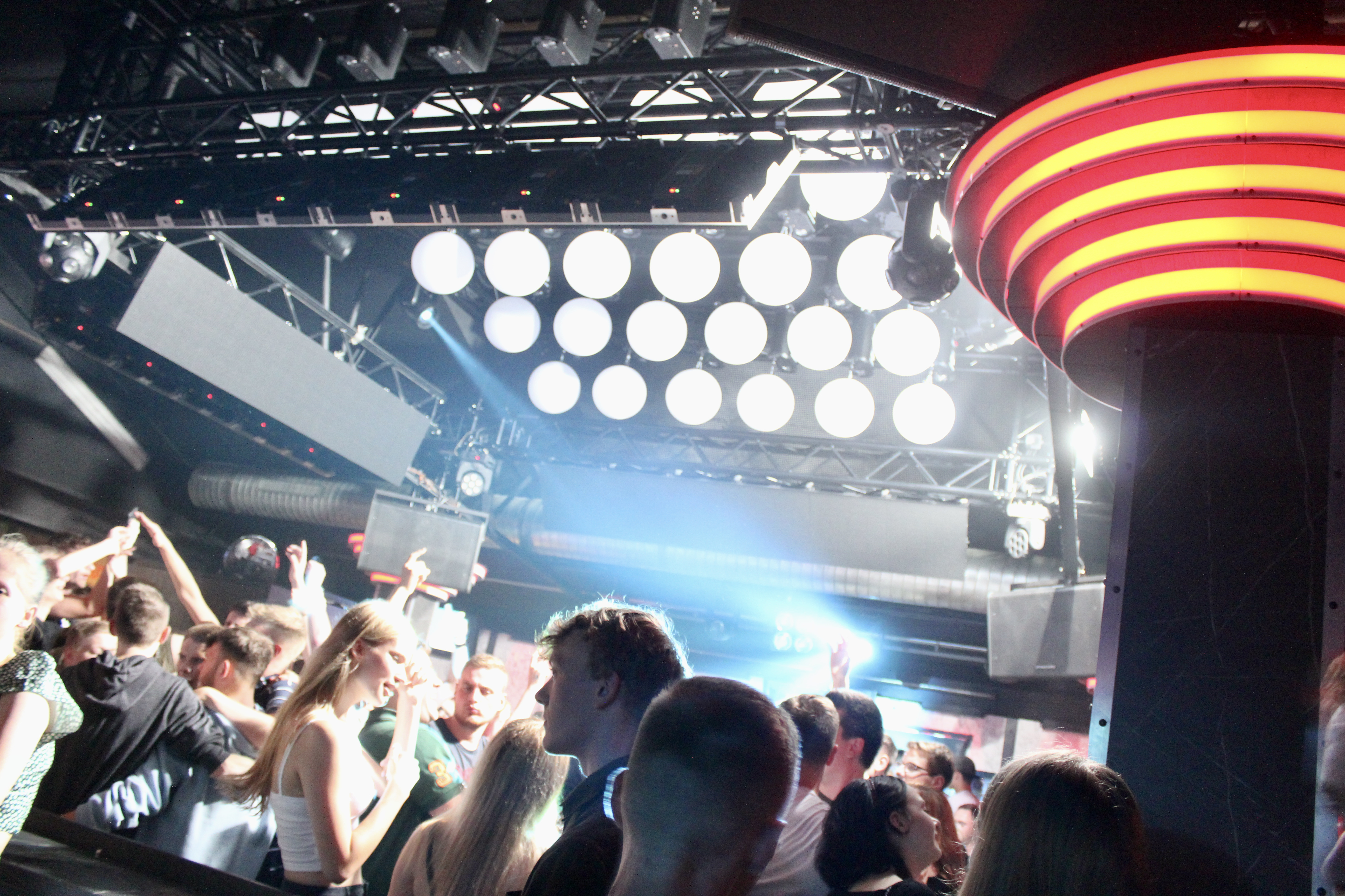 Birthday Party in der Nachtschicht